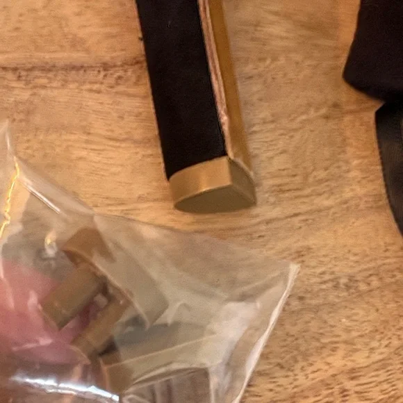 Rupert Sanderson Black & Gold Heeled Boots- all luxury leather materials! - Picture 9 of 11